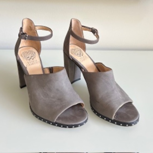Vince Camuto Grey Suede Sandals with Wrap Around Strap - Size 7.5 - Picture 1 of 4